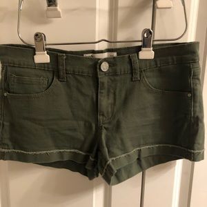 RSQ cut off olive shorts